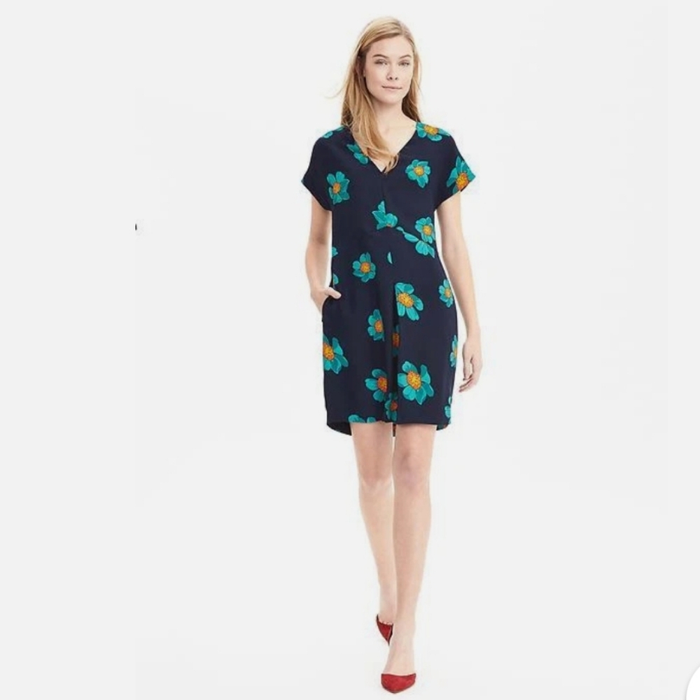 Floral V-Neck Dress